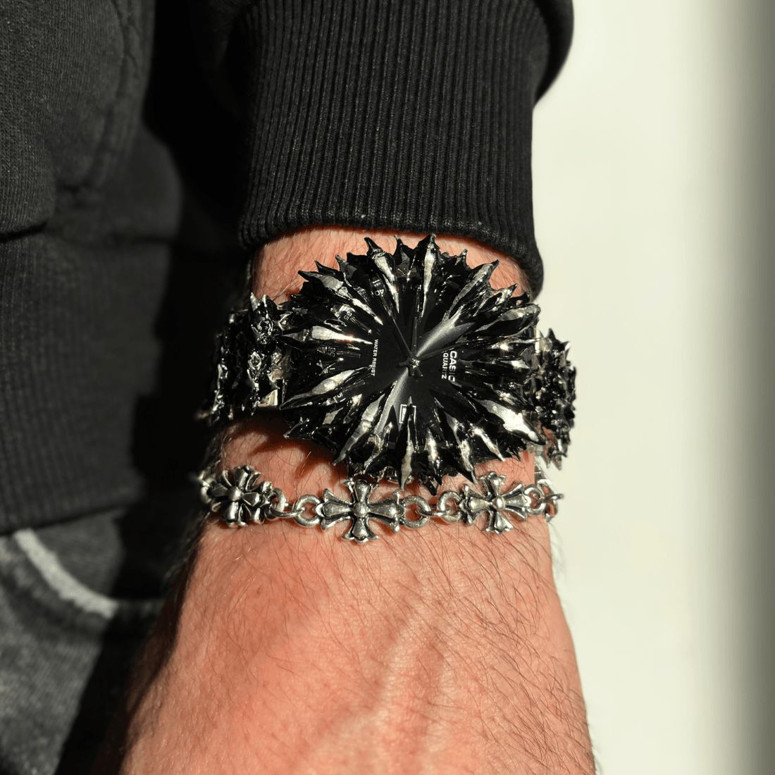 Midnight gothic watch by Umbra Noctis – all-black stainless steel timepiece with sapphire glass