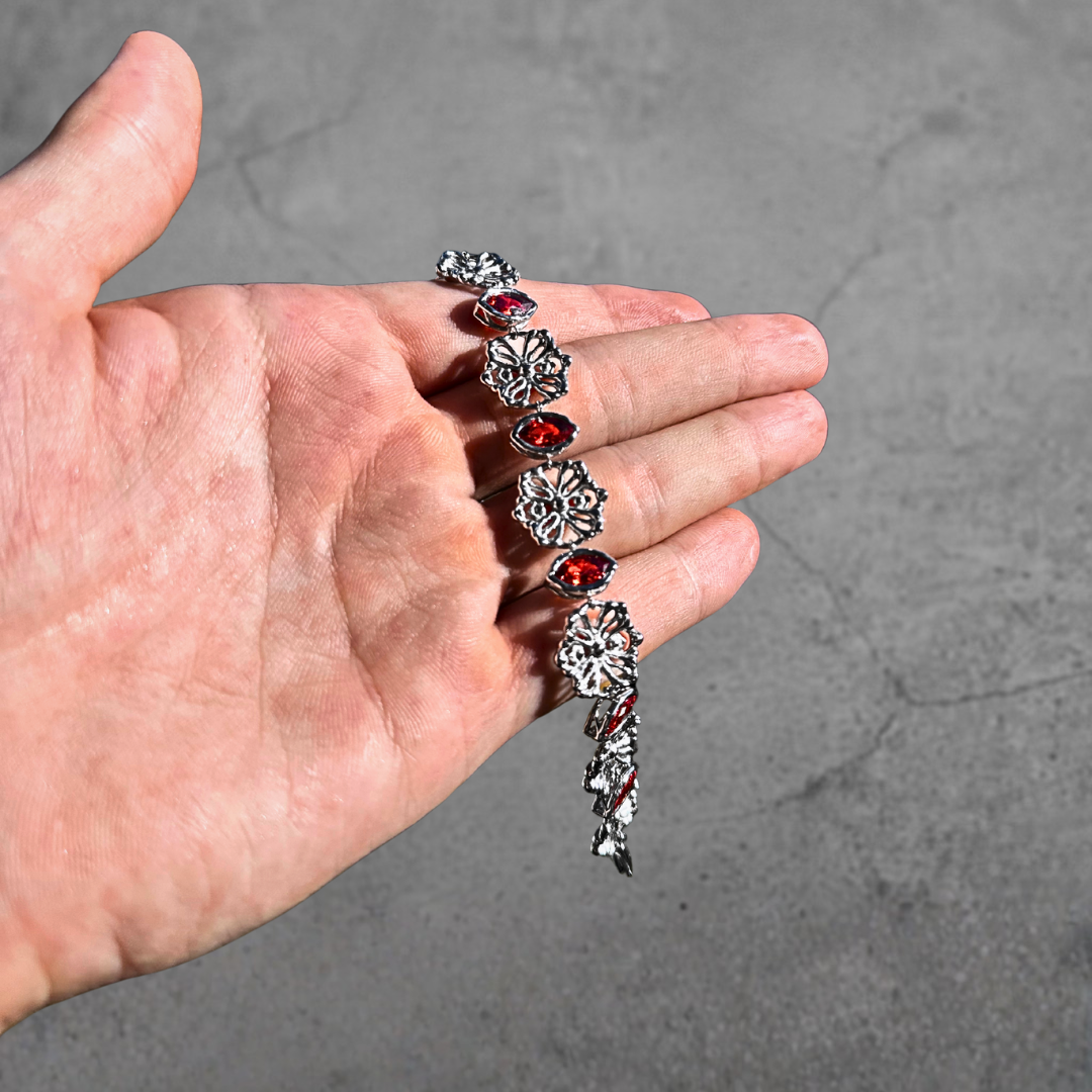 Bloom - Red Bracelet